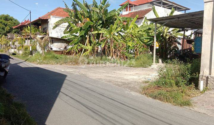 Dikontrakan Tanah Lokasi Di Jalan Taman Xiv Jimbaran Kuta Selatan Bali. 2