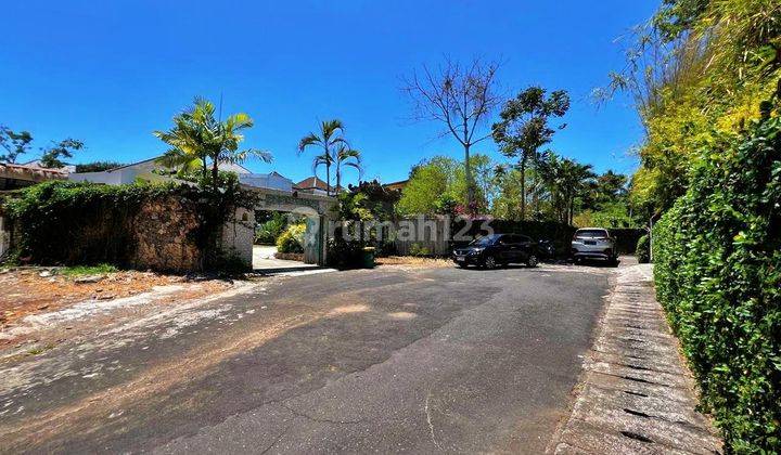 Cheap Land with Bonus Villa in Luxury Complex Environment 1