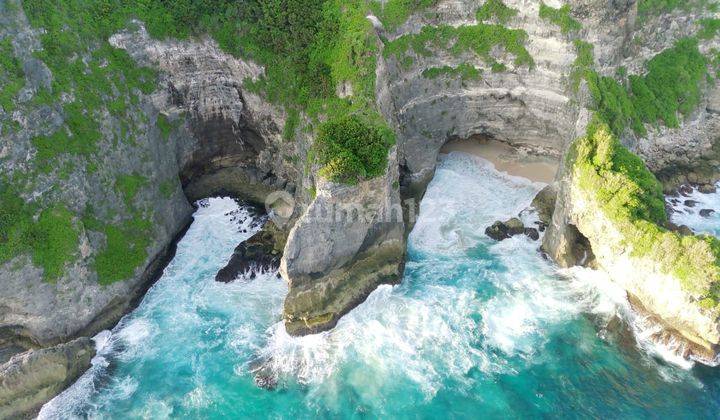 Tanah Pinggir Tebing Antara Bulgari The Edge Pecatu Bali 1