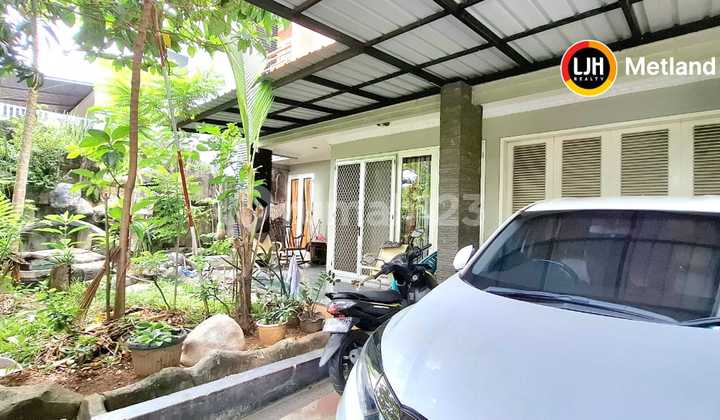 Rumah 2Lt Full Renov di Metland Menteng, Cakung, Jakarta Timur Rumah 2Lt Full Renov di Metland Menteng, Cakung, Jakarta Timur