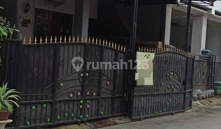 Rumah 2 Lantai Furnished SHM di Jatirahayu, Pondok Melati, Bekasi Rumah 2 Lantai Furnished SHM di Jatirahayu, Pondok Melati, Bekasi