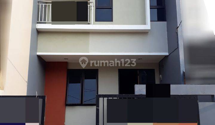 Rumah Dijual di Gading Griya Residence Kelapa Gading 1