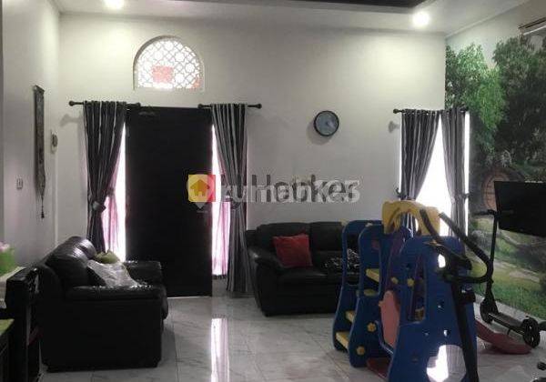 Dijual Rumah Full Furnish di Jaka Mulya, Bekasi 1