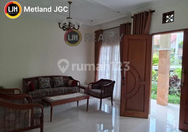 Rumah Full Furnish Luas 500 M2 Pondok Bambu, Jakarta Timur Rumah Full Furnish Luas 500 M2 Pondok Bambu, Jakarta Timur