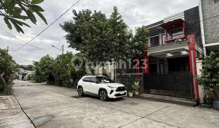 House Area 117 M2 with SHM in Billymoon Complex, Pondok Kelapa, East Jakarta