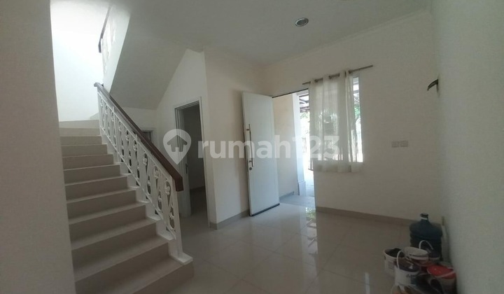 76 M2 Spacious House in Thames Cluster, Jgc Cakung, East Jakarta 2