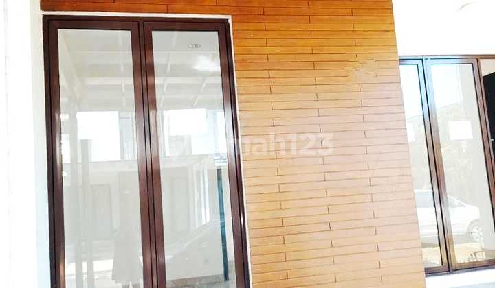 Rumah Mezzanine Siap Huni Lebar 6 di Cluster Shinano Jgc, Cakung 2