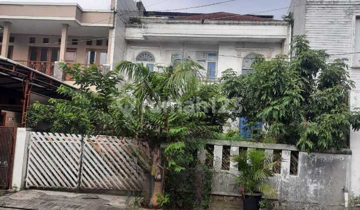 Rumah 2,5 Lantai luas 200 SHM di Taman Juanda, Bekasi Timur 1