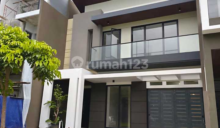 Rumah mewah Baru Citraland Woodland surabaya barat Rumah mewah Baru Citraland Woodland surabaya barat