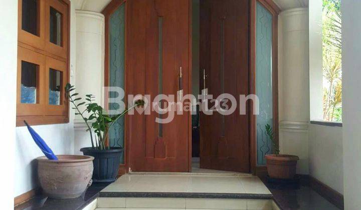 Rumah besar 7 kamar bisa jadi Villa di Setiabudi Regency 2