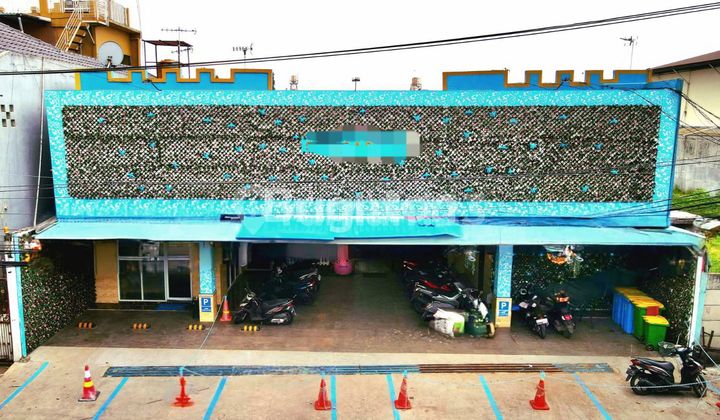 Hotel home stay kota Bandung 50 kamar dekat toll buah batu