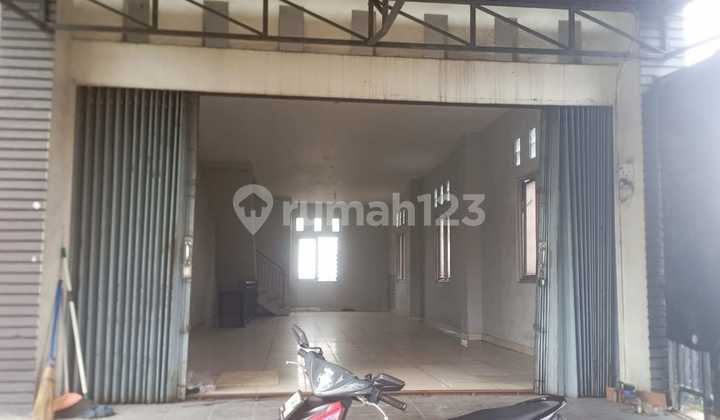 3-Story Shop House in North Balikpapan, Soekarno Hatta Main Road KM 2.5. 2
