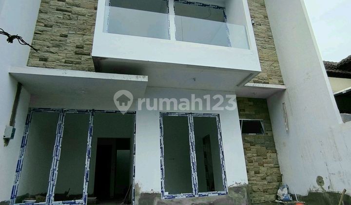 For Sale New Modern Minimalist House in Bukit Palma Citraland West Surabaya 4 Bedrooms 2