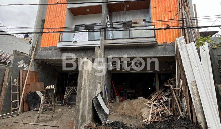 Rumah Brand New 3 lantai Duri Kepa 2