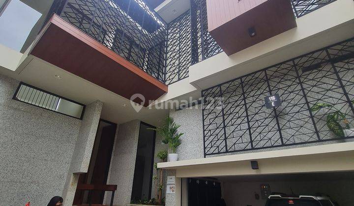 Rumah Mewah Di Kemang Jaksel Semi Furnish Dekat Scbd 1