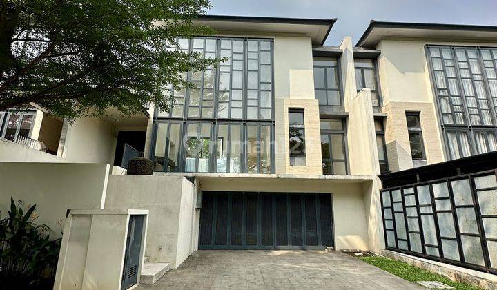 Rumah Mewah Navapark Cluster Lancewood Bsd City 1