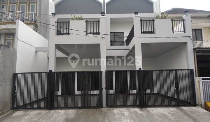 Houses in Taman Puspa Citra Raya