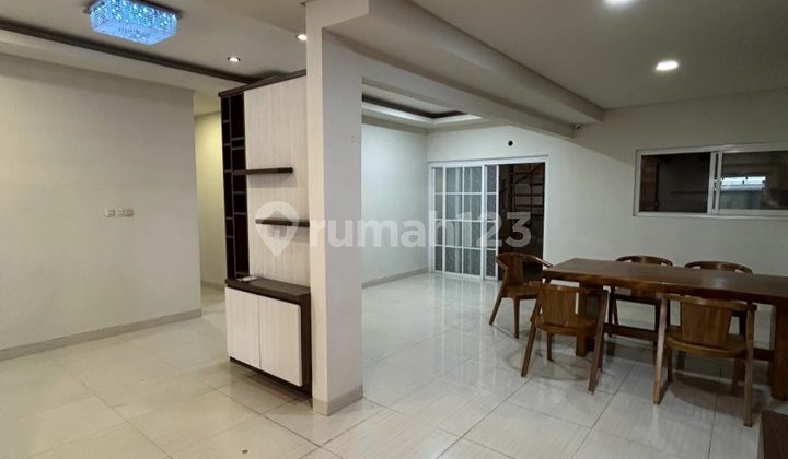 Rumah Serenade Lake Semi Furnished Gading Serpong Lebar 8 2