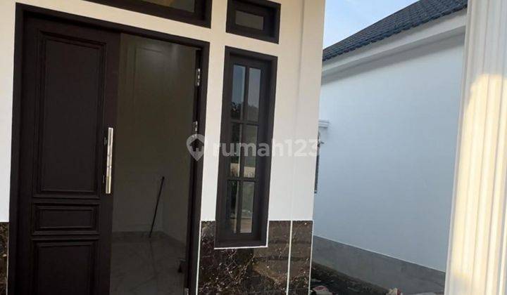 RUMAH KLASIK KODERN SIANTAN PONGIANAK 2