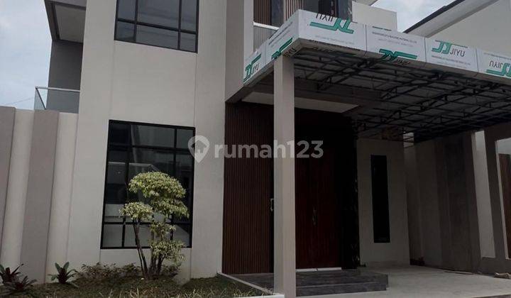 RUMAH 2 LANTAI CLUSTER PONTIANAK 1