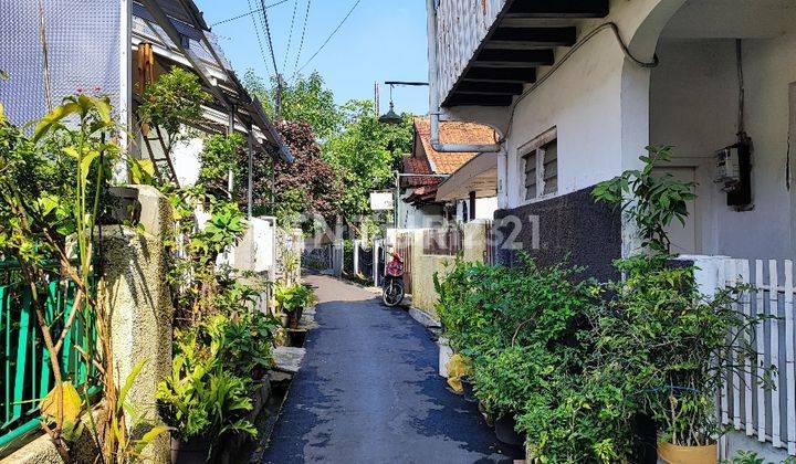 Rumah di Gang Sayap Jl. Pajagalan Kota Bandung 1