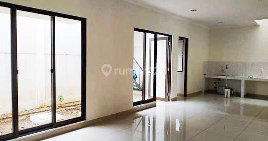 Rumah Baru 2 Lantai di Summarecon Bandung 2