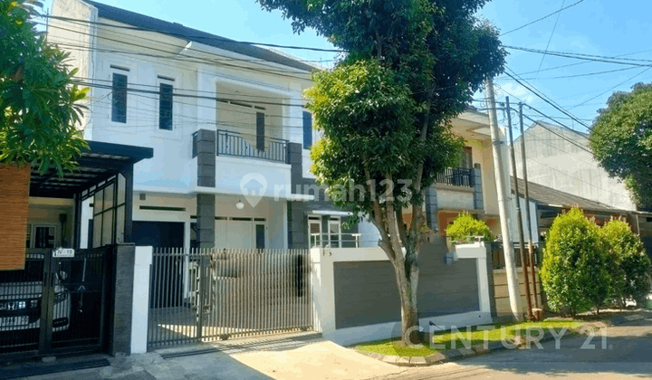 Rumah Minimalis Modern di Batununggal Mulia 1