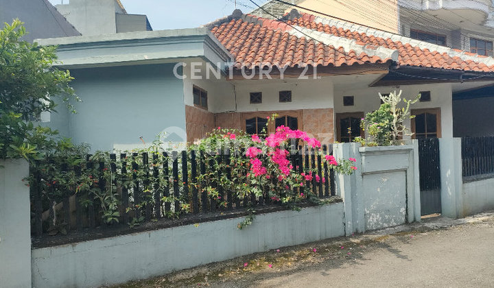 Rumah Siap Huni, Cocok Utk Usaha, 50m Mainroad Jl.Srimahi Bandung Rumah Siap Huni, Cocok Utk Usaha, 50m Mainroad Jl.Srimahi Bandung