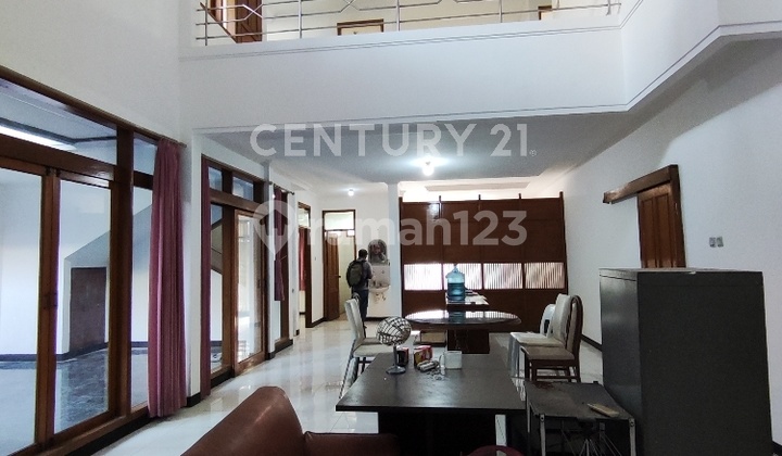 2-Story House, 1.5 Kilometers from Pasteur Toll Road 2