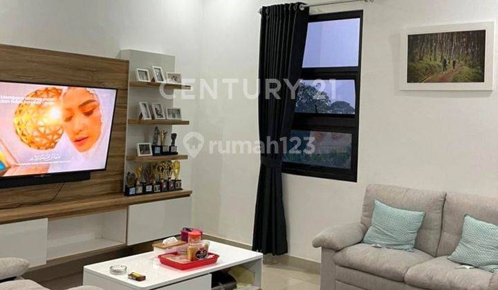 Rumah Hook View Desa Dgn Kolam Renang Di Citeureup Cimahi Utara 2