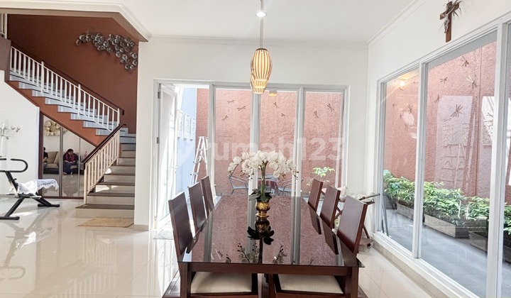 FOR SALE] - RUMAH MINIMALIS SIAP HUNI FULL FURNISH DI NUSA LOKA BSD, TANGERANG SELATAN 2