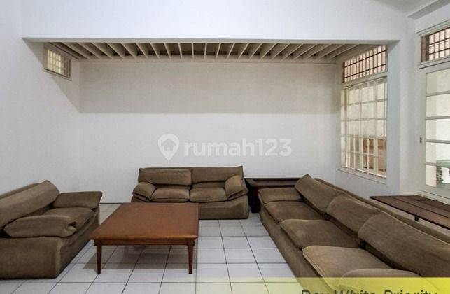 FOR SALE] - RUMAH ASRI SIAP HUNI DEKAT MRT LEBAK BULUS, JAKARTA SELATAN 1