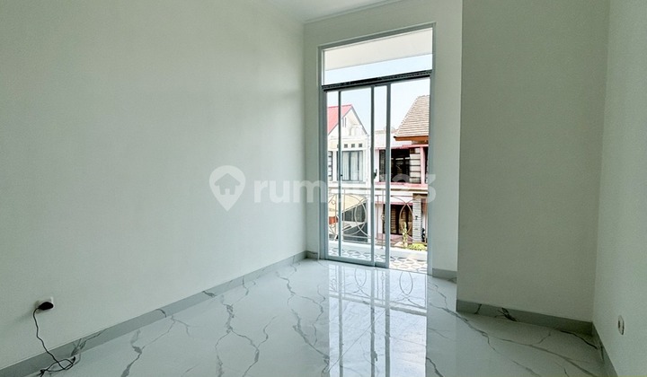 For Sale Brand New Eropa Classic House In Design Di Bintaro Jaya Sektor 9, Tangerang Selatan 1