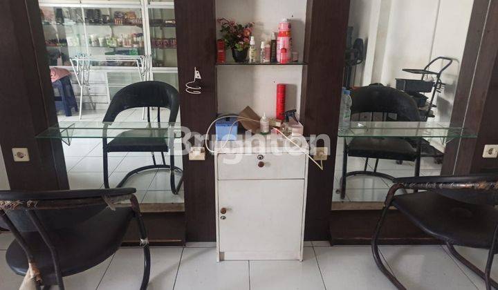 RUKO SIAP HUNI BEKAS SALON DALAM KOMPLEK PADAT PENDUDUK BIKIN BISNIS HOKI DEKAT TOL KOPO 1