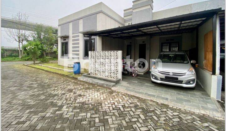 RUMAH HOOK FULL RENOVASI DEKAT KCIC, SUMMARECON MALL 1