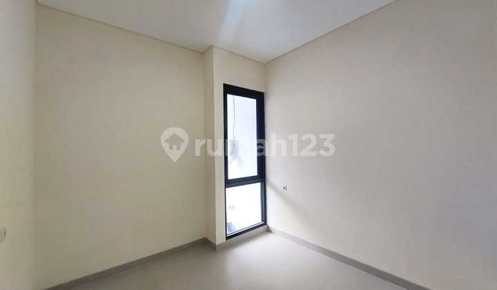 Rumah Baru Sunrise Garden Jakarta Barat 2