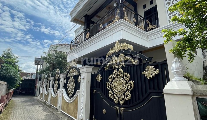 Di Jual Segera Rumah Mewah 2 Lantai & Kost Ekslusiv Dekat Kampus Yogya