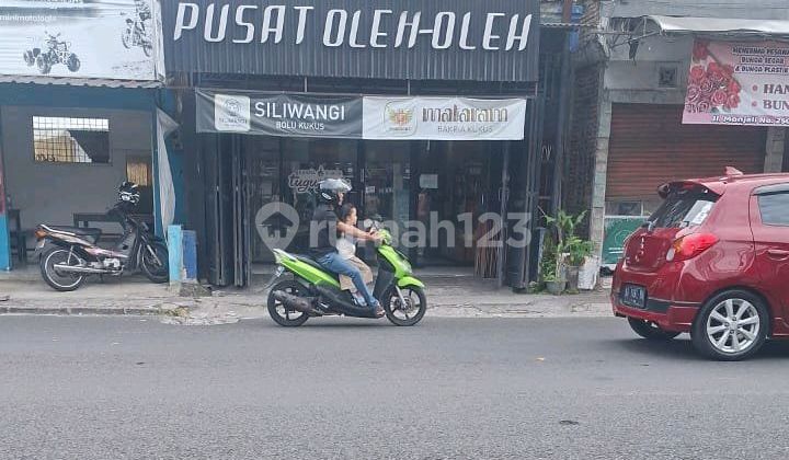 Jual Ruko 2 Lantai Di Jalan Utama Monjali Dekat Ugm Jogja