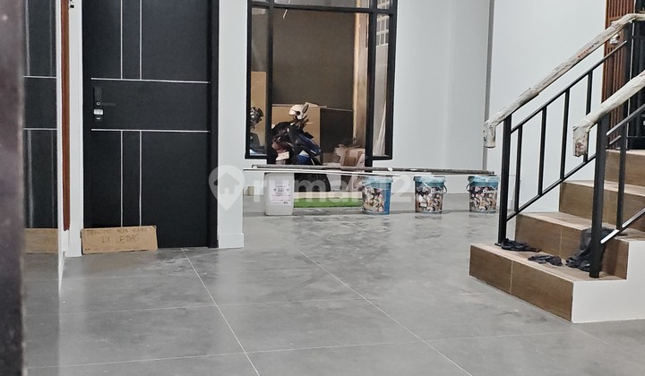 Exclusive Co-Living Concept Boarding House for Sale in Pandega Utara - Premium Zone of UGM Campus, Yogyakarta 2