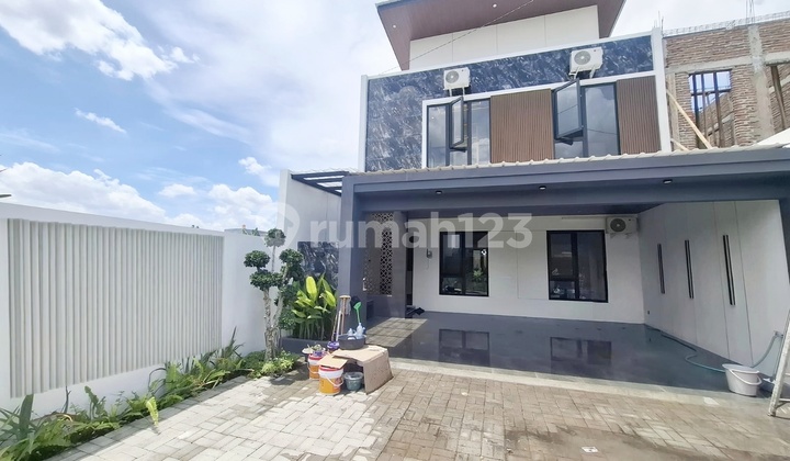 Di Jual Rumah Mewah 2 Lantai Utara Sd Model Sleman Yogya