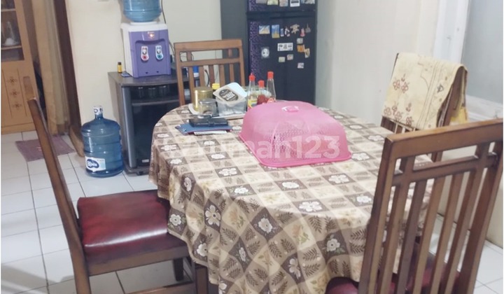 FOR QUICK SALE  House in Margahayu Raya Bandung 2