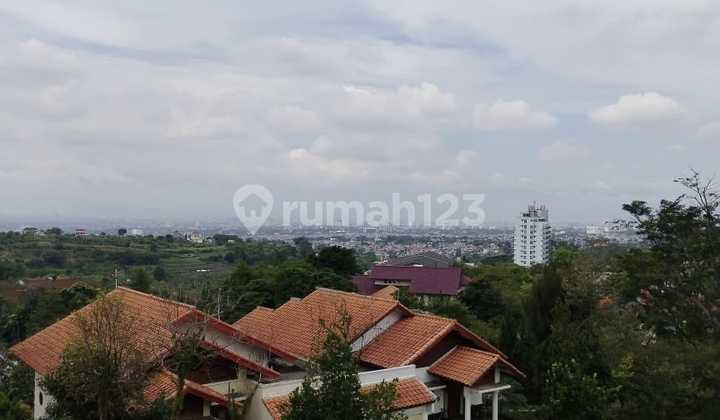 Jual rumah hitung tanah di Dago resort permai Resor Dago Pakar, Bandung Jual rumah hitung tanah di Dago resort permai Resor Dago Pakar, Bandung