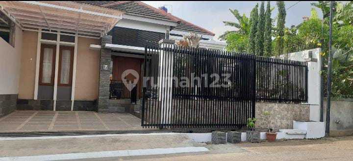 Rumah Bagus Geger Kalong, Bandung 2