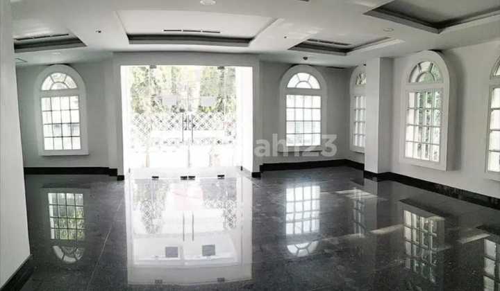 Office in Asia Africa, Bandung 1,346 m Good SHM.