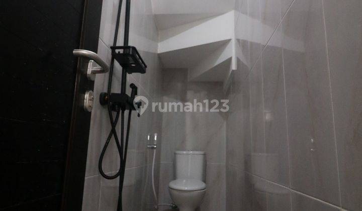 Rumah 2 Lantai Baru Furnished SHM di Antapani, Bandung 2