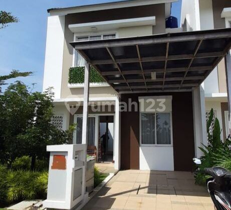 Nice House in Summarecon Bandung