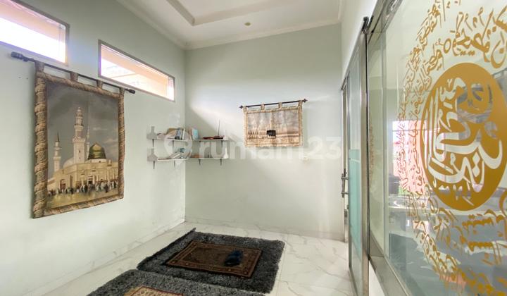 Rumah Bagus Margahayu, Bandung 1