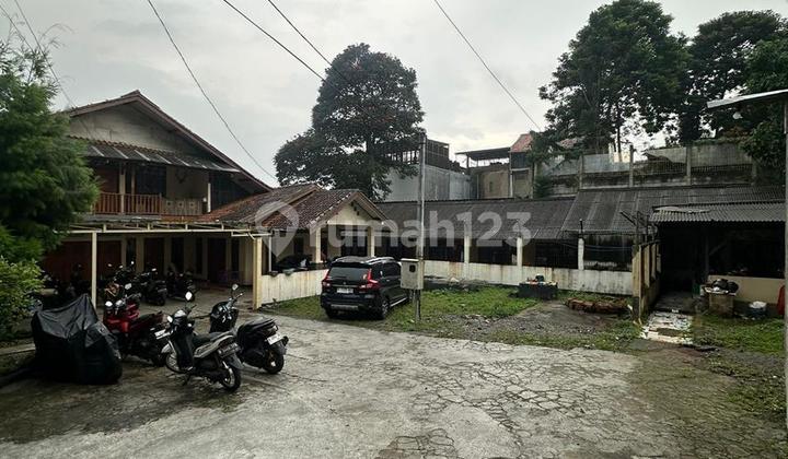 960 m2 land, SHM title, Setiabudi, Bandung. 960 m2 land, SHM title, Setiabudi, Bandung.