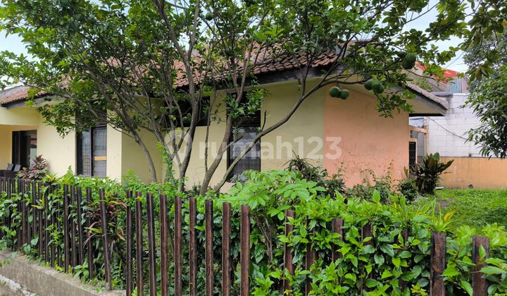 For Sale, Rancasari Cipamokolan House, Bandung, Roadside, Suitable for Business, Near Summarecon Bandung 2