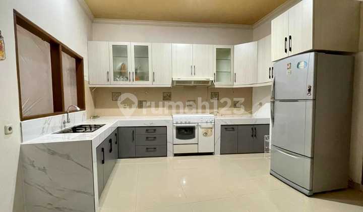 Rumah Minimalis Luxury full furnished (2 lantai) siap huni di sayap jln Peta Bandung 2
